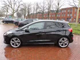 Ford Fiesta (2018) thumbnail 2
