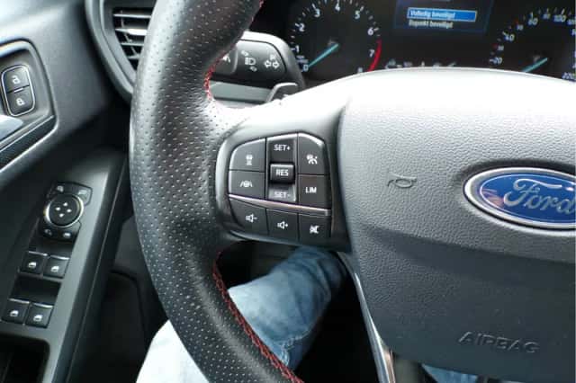 Ford Focus (2019) thumbnail 20