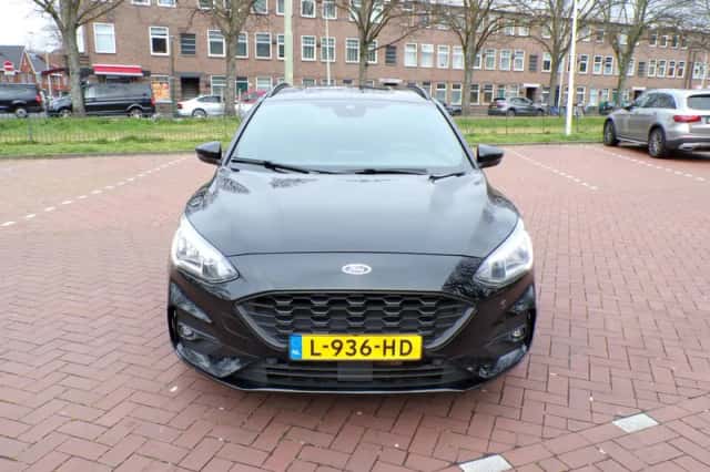 Ford Focus (2019) thumbnail 5