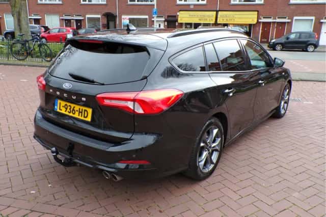 Ford Focus (2019) thumbnail 8
