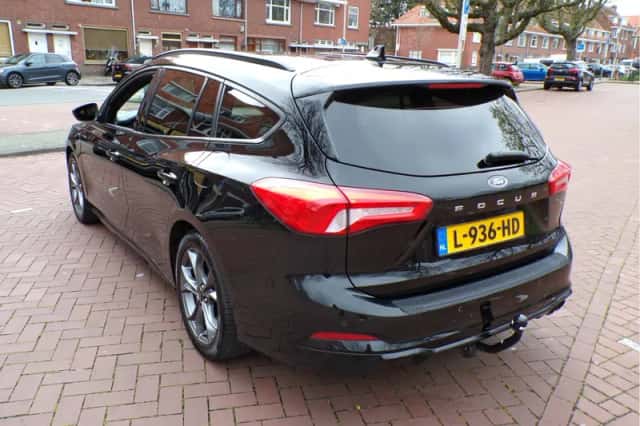 Ford Focus (2019) thumbnail 10