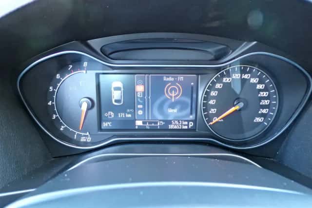 Ford S-Max (2012) thumbnail 19