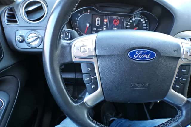 Ford S-Max (2012) thumbnail 20