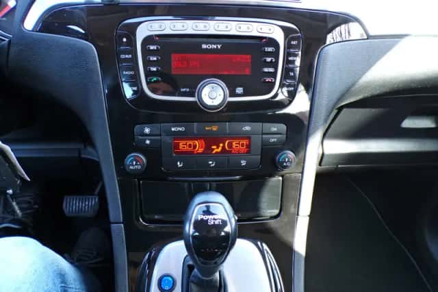 Ford S-Max (2012) thumbnail 22