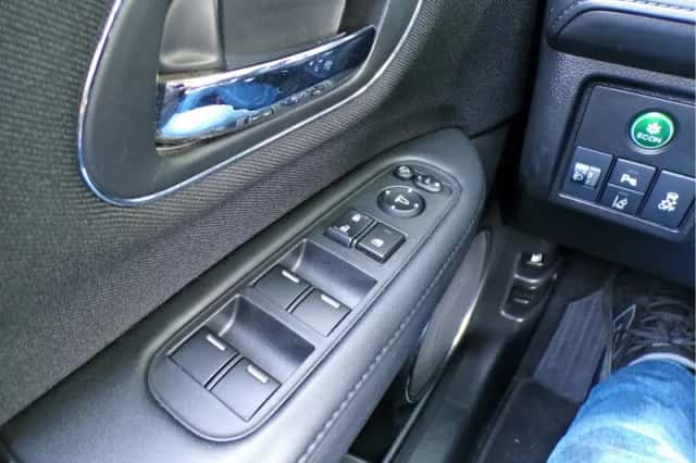 Honda HR-V (2018) thumbnail 19