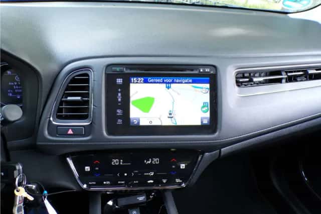 Honda HR-V (2018) thumbnail 24