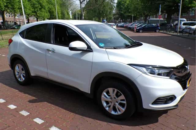 Honda HR-V (2018) thumbnail 6