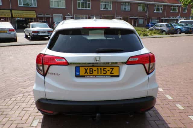 Honda HR-V (2018) thumbnail 9