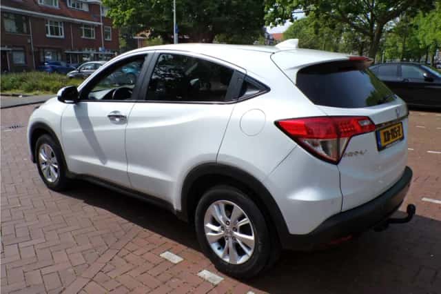 Honda HR-V (2018) thumbnail 10