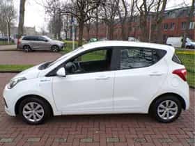 Hyundai i10 (2014) thumbnail 2