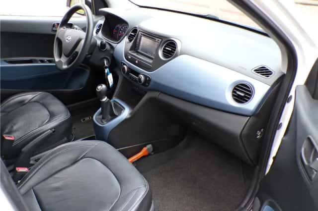 Hyundai i10 (2014) thumbnail 12
