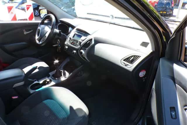 Hyundai ix35 (2013) thumbnail 13