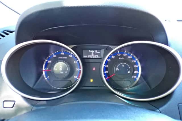 Hyundai ix35 (2013) thumbnail 17