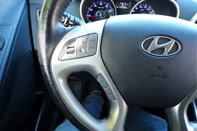Hyundai ix35 (2013) thumbnail 19