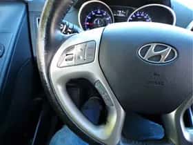 Hyundai ix35 (2013) thumbnail 19