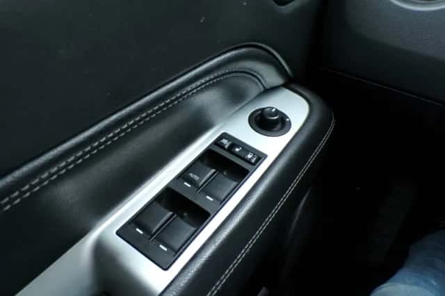 Jeep Compass (2016) thumbnail 21