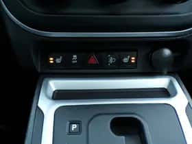 Jeep Compass (2016) thumbnail 25