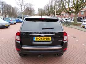 Jeep Compass (2016) thumbnail 9