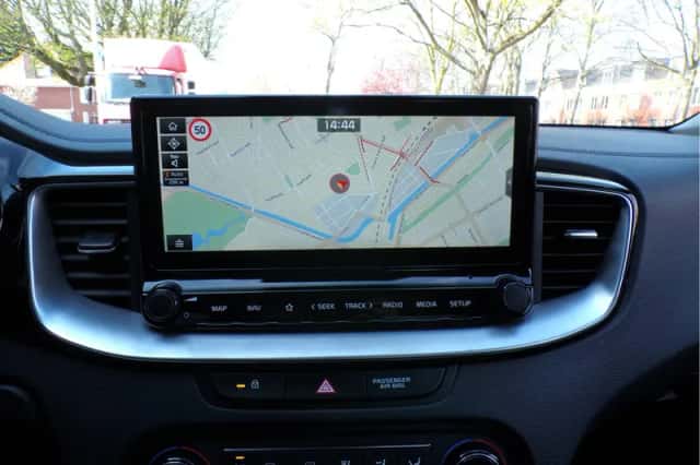 Kia Ceed (2020) thumbnail 23