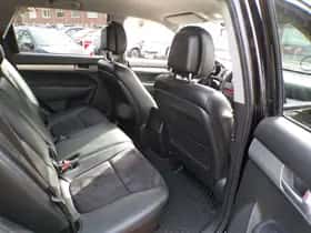 Kia Sorento (2011) thumbnail 14