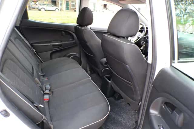 Kia Venga (2014) thumbnail 14