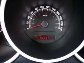 Kia Venga (2014) thumbnail 19