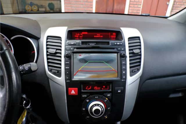 Kia Venga (2014) thumbnail 24