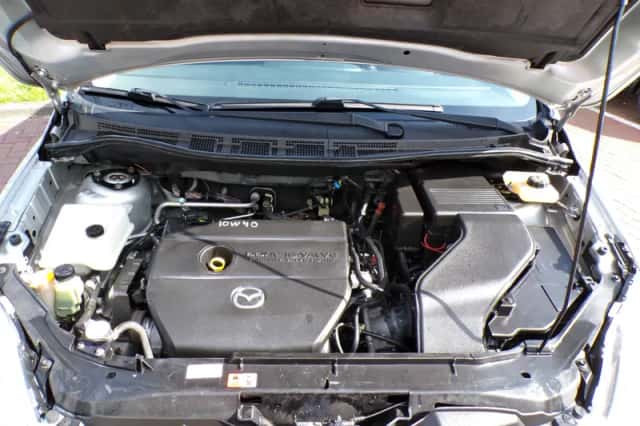 Mazda 5 (2009) thumbnail 12