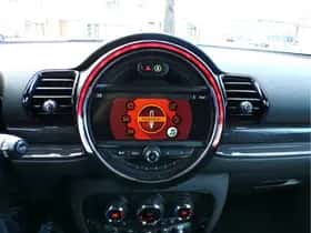 MINI Clubman (2017) thumbnail 24