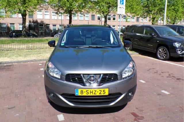 Nissan Qashqai (2013) thumbnail 5