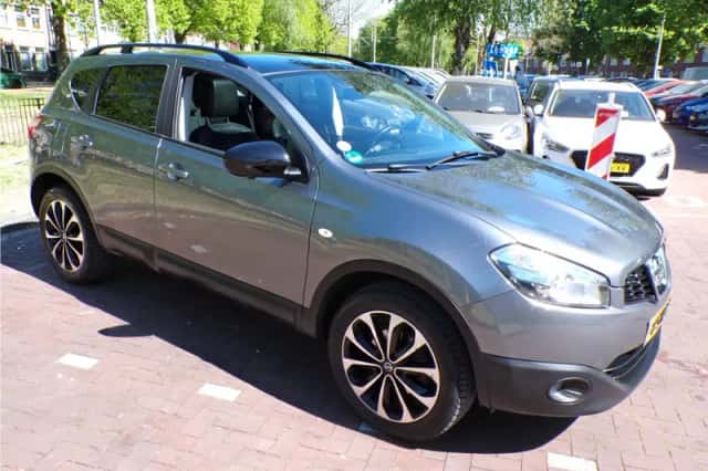 Nissan Qashqai (2013) thumbnail 6