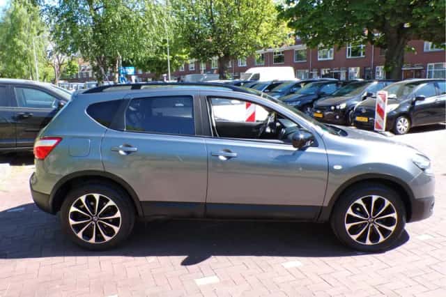 Nissan Qashqai (2013) thumbnail 7