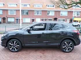 Nissan Qashqai (2017) thumbnail 2