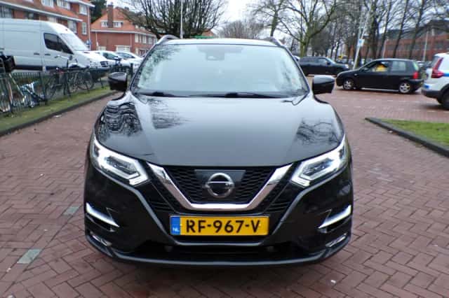 Nissan Qashqai (2017) thumbnail 5