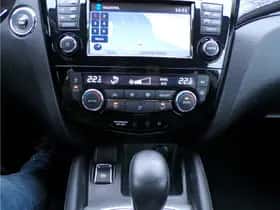 Nissan Qashqai (2017) thumbnail 18