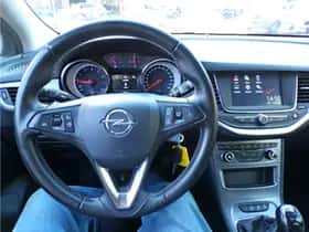 Opel Astra (2021) thumbnail 16