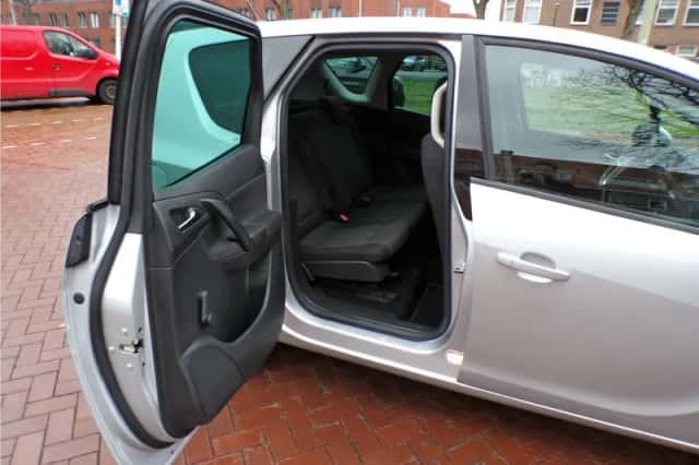 Opel Meriva (2013) thumbnail 16