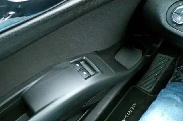 Opel Meriva (2013) thumbnail 18