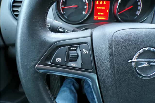Opel Meriva (2013) thumbnail 20