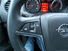 Opel Meriva (2013) thumbnail 20