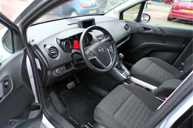 Opel Meriva (2013) thumbnail 4