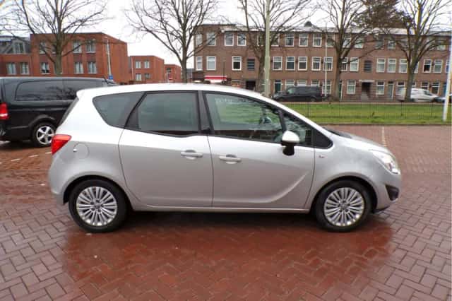 Opel Meriva (2013) thumbnail 7