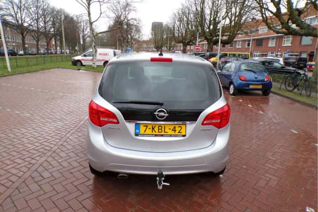 Opel Meriva (2013) thumbnail 9