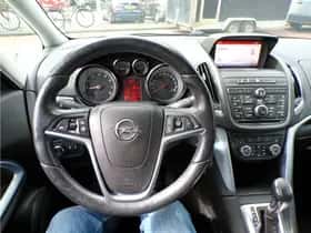 Opel Zafira (2014) thumbnail 18