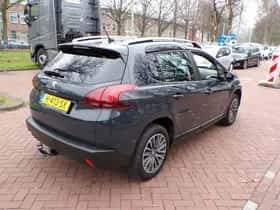 Peugeot 2008 (2019) thumbnail 8