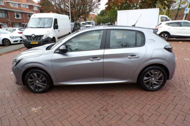 Peugeot 208 (2022) thumbnail 2