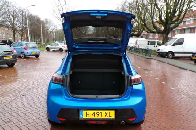 Peugeot 208 (2020) thumbnail 11