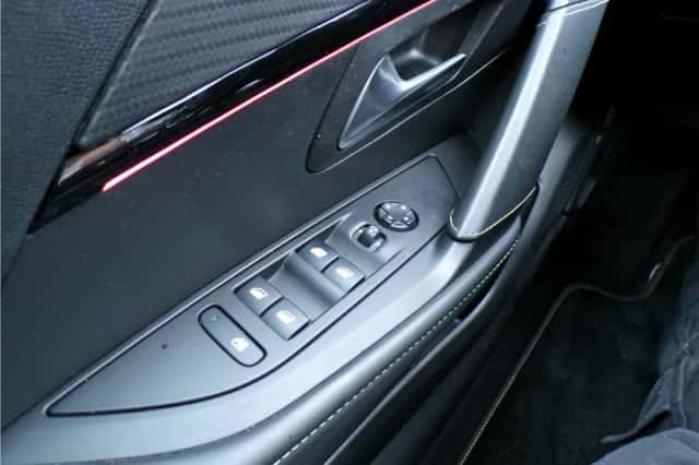 Peugeot 208 (2020) thumbnail 20