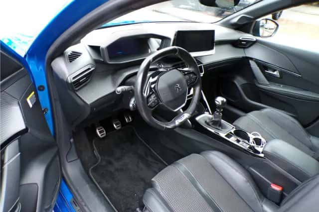 Peugeot 208 (2020) thumbnail 3