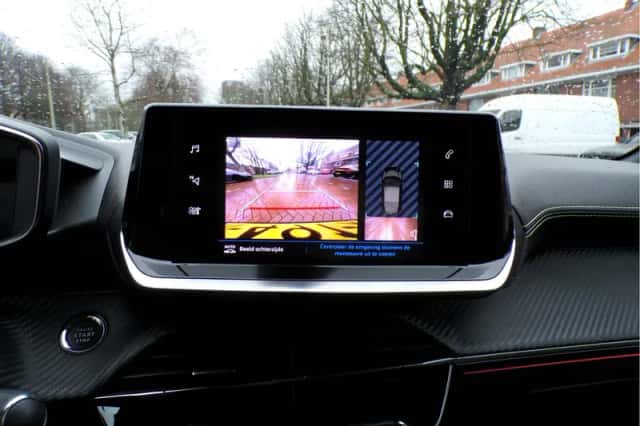 Peugeot 208 (2020) thumbnail 25